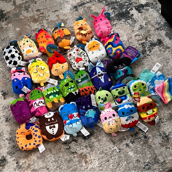 Cepia Cats Vs. Pickles Plushies Bundle or Individual - Picture 1 of 9